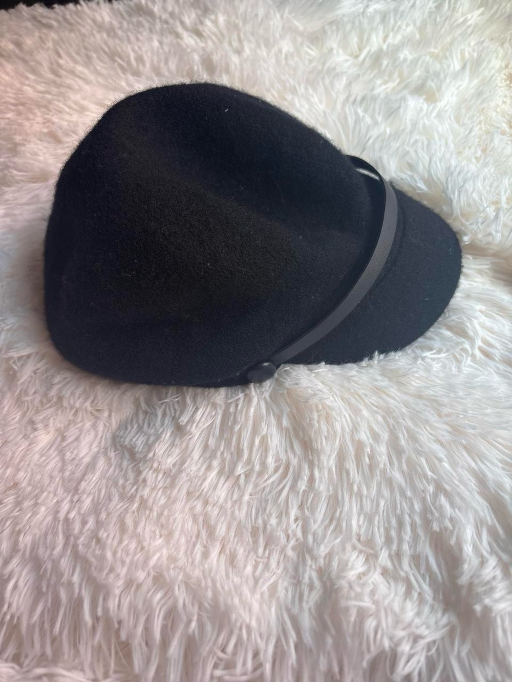 Wool Hat - Picture 4 of 5